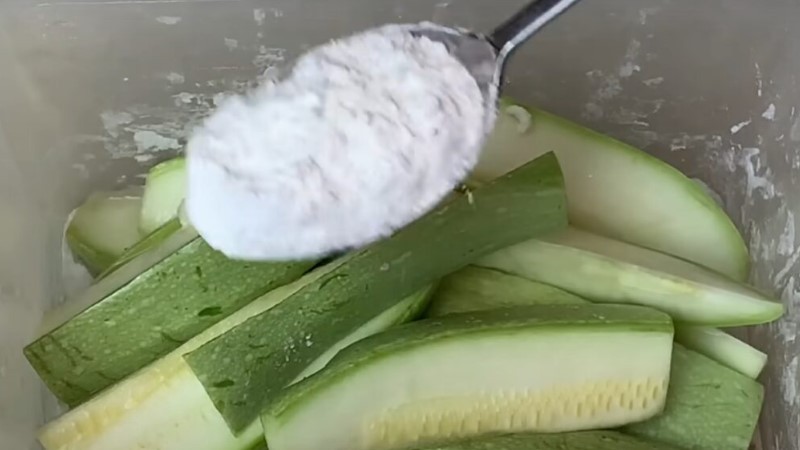 Кабачкові палички: хрумтять як чіпси, але без олії