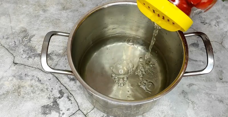 Мариновані помідори черрі на зиму