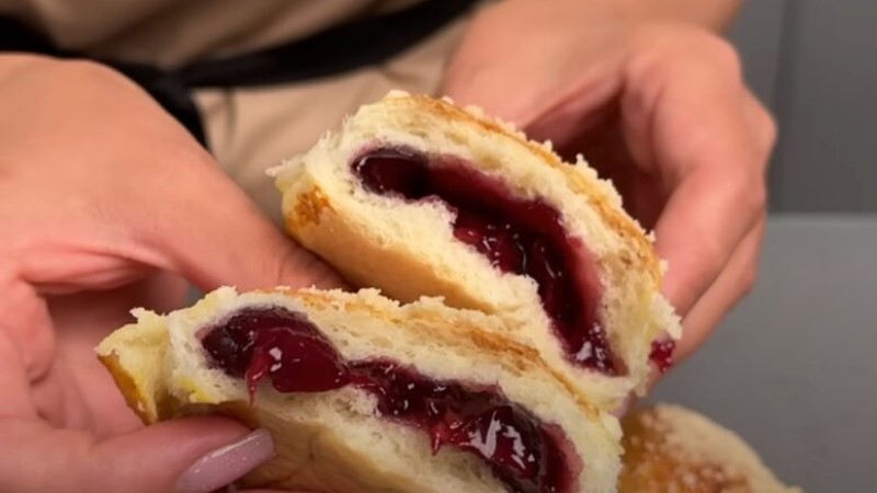 Готую пиріжки тільки так: тісто м'якше хмаринки