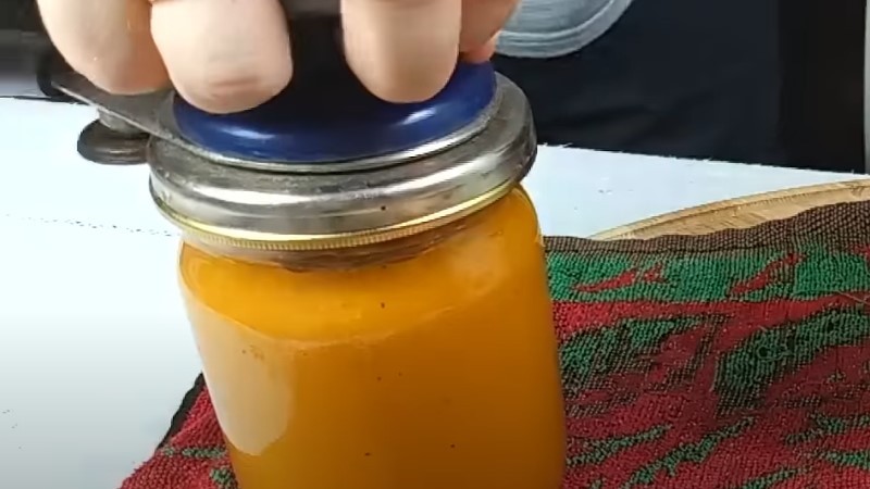 Густа кабачкова ікра
