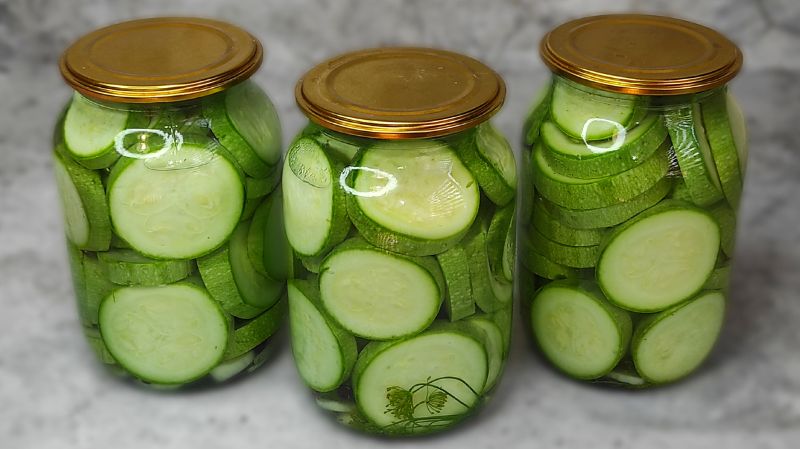 Мариновані кабачки на зиму