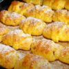 Сирні булочки з яблуками