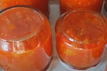 Томатний соус Шакшука на зиму