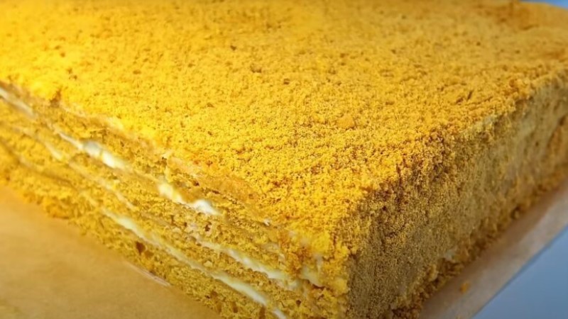 Лінивий Медовик без розкачування коржів