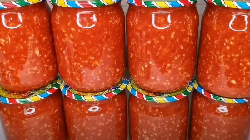 Гострий хіт на всю зиму: як приготувати аджику «Дихання дракона»