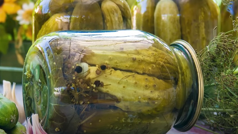Мариновані огірки