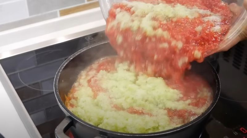 Салат з рисом на зиму "сніданок туриста". Готую щороку