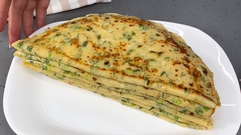 Млинці-чебуреки із сиром