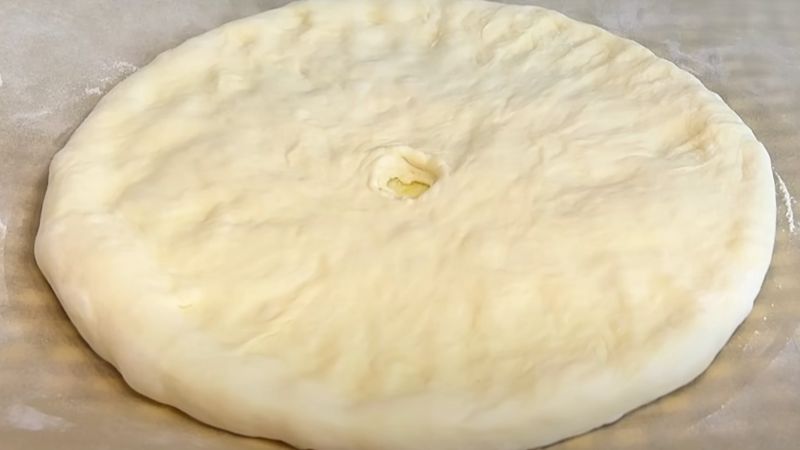 Пироги з картоплею та сиром