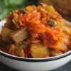 Тушковані баклажани з овочами та часником