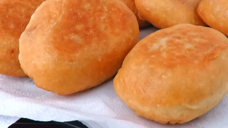 Кращі біляші з м'ясом на рідкому тісті