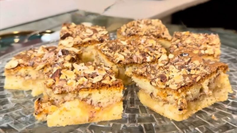 Новий рецепт яблучного пирога. Готується простіше, ніж здається