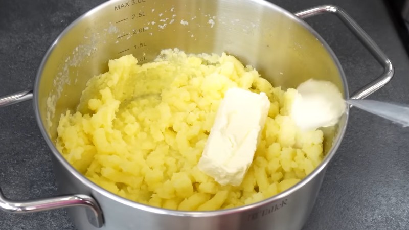 Дивовижний рецепт пончиків із картоплі, які підкорюють своїм смаком