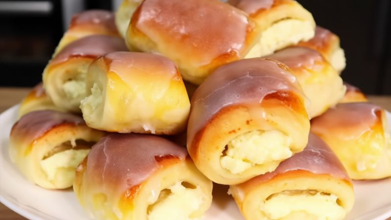 Готуємо міні-сирні булочки