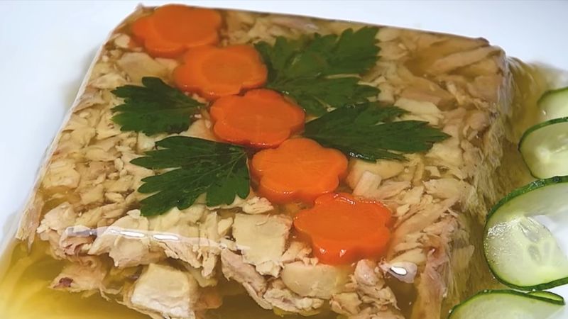 Заливне з курки
