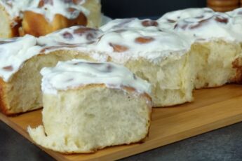 Булочки з корицею