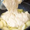 Яблучний пиріг на сковороді