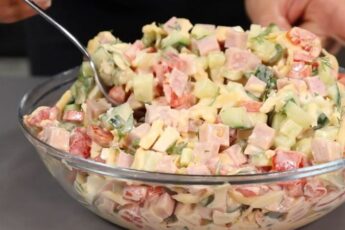 Готую яскравий салат Балаганчик