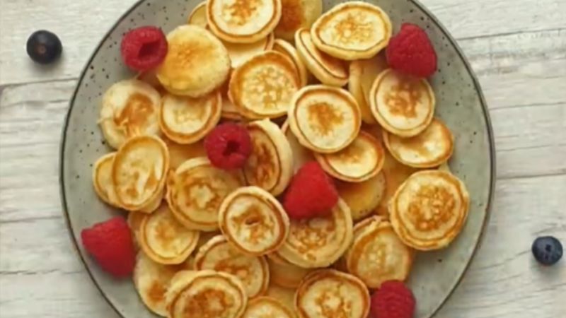 Смажу оладки розміром із монету: мій рецепт сніданку «на один укус»