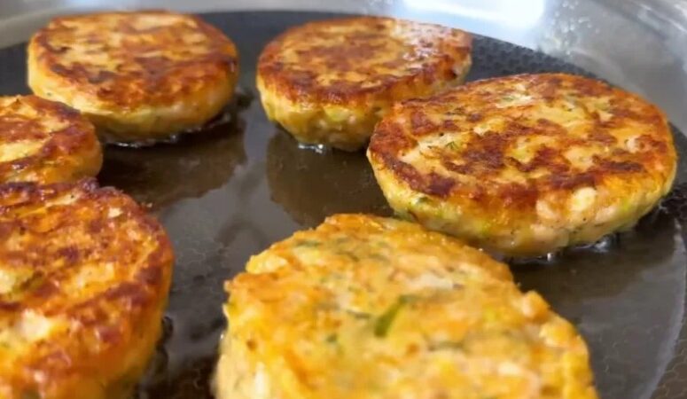 Котлети з кабачком і фаршем