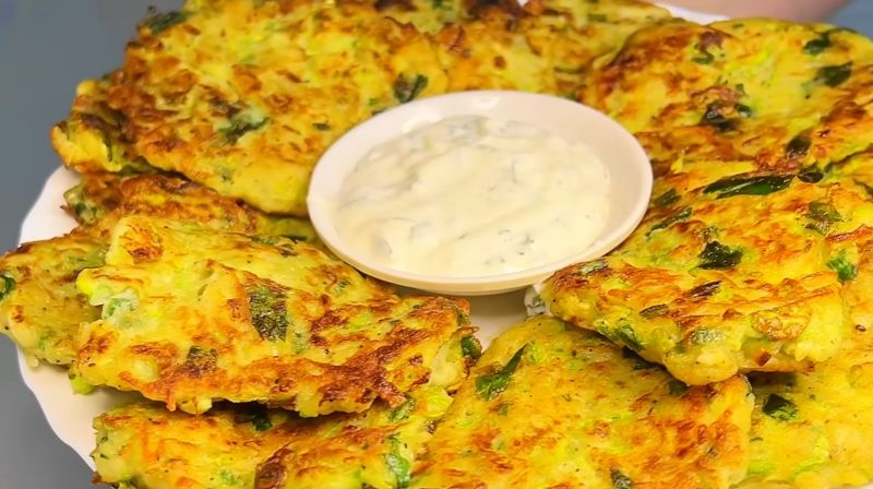 Оладки з кабачків і картоплі
